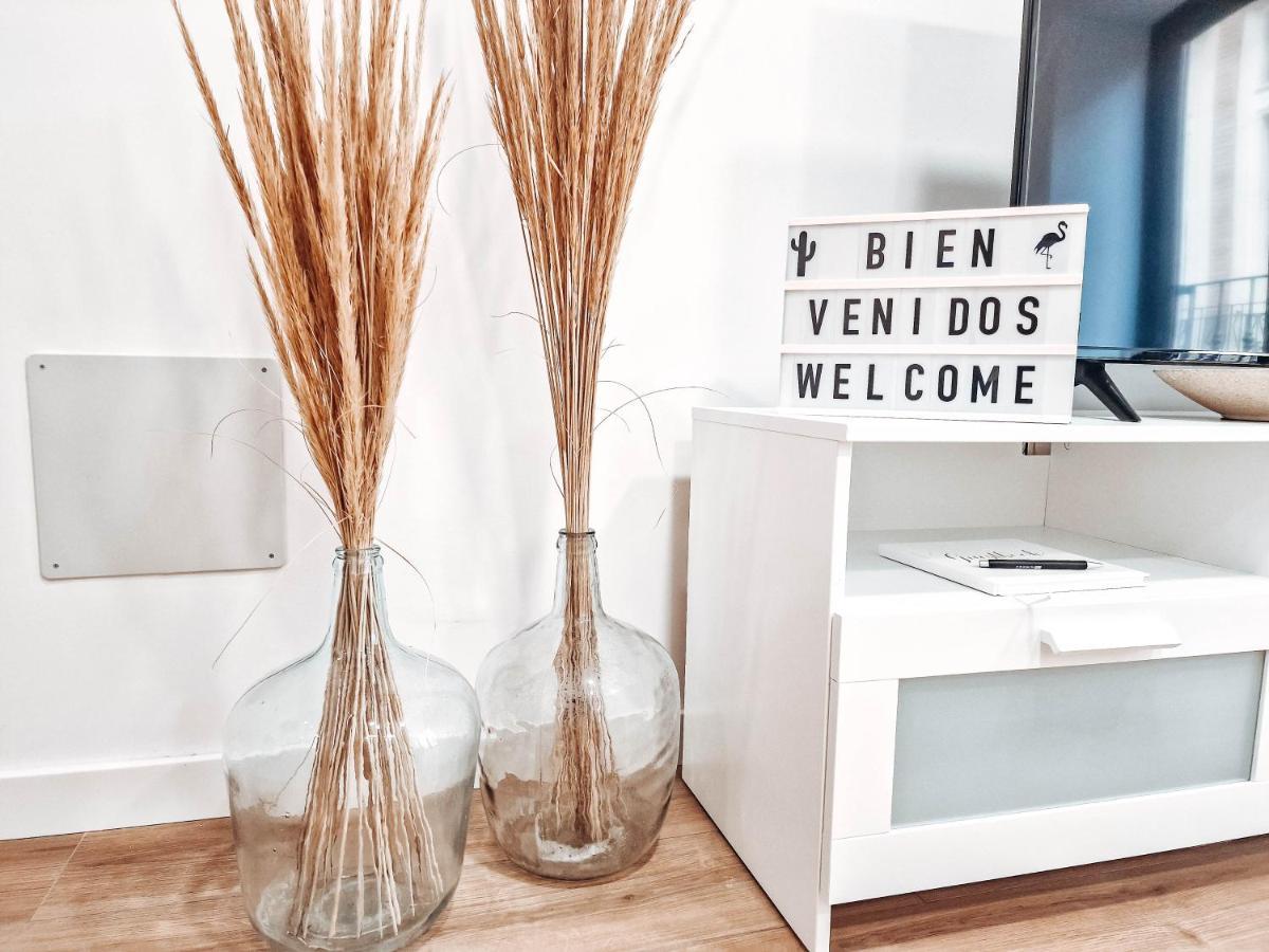 Apartamento Tiendas 8 アルメリア エクステリア 写真