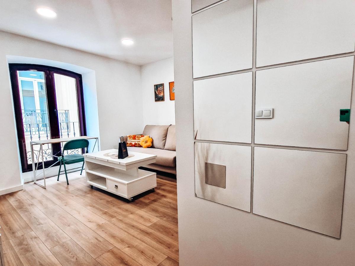 Apartamento Tiendas 8 アルメリア エクステリア 写真